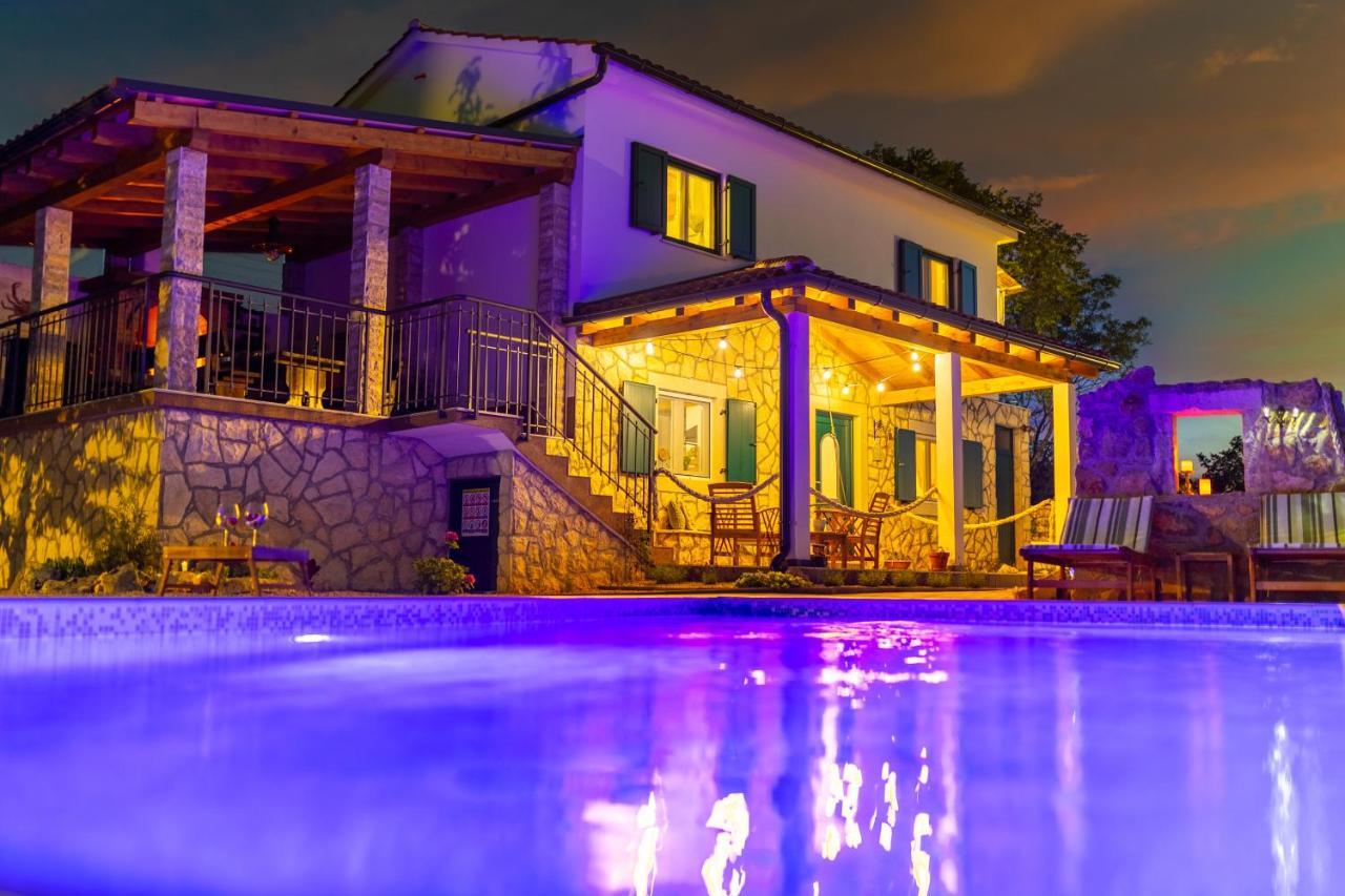 Villa Adastra Malinska Exteriör bild